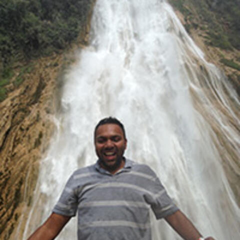 Image of navin viswanathan