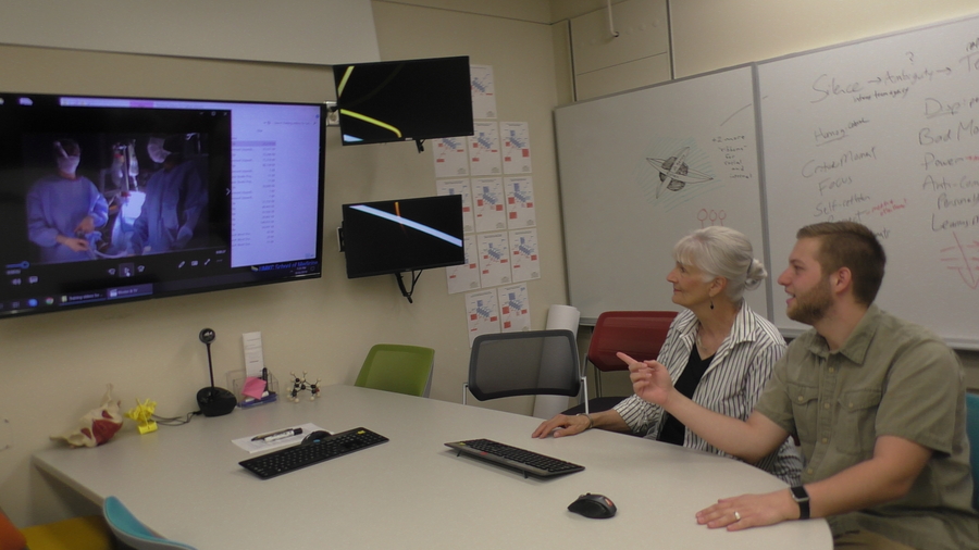 Identifying non-verbal patterns of communication in the OR